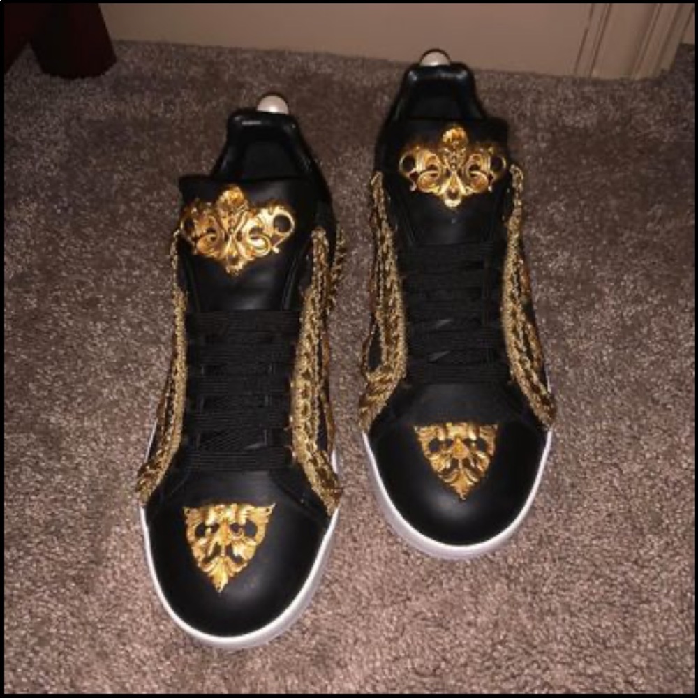 Dolce & Gabbana embellished lace-up sneakers size 38EU 7US